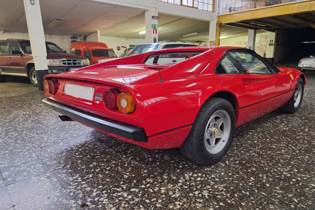 FERRARI 308 GTB