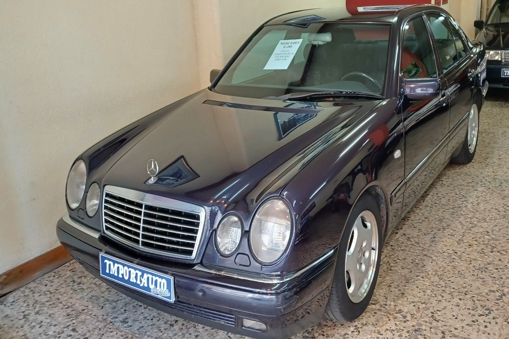 MERCEDES E-280